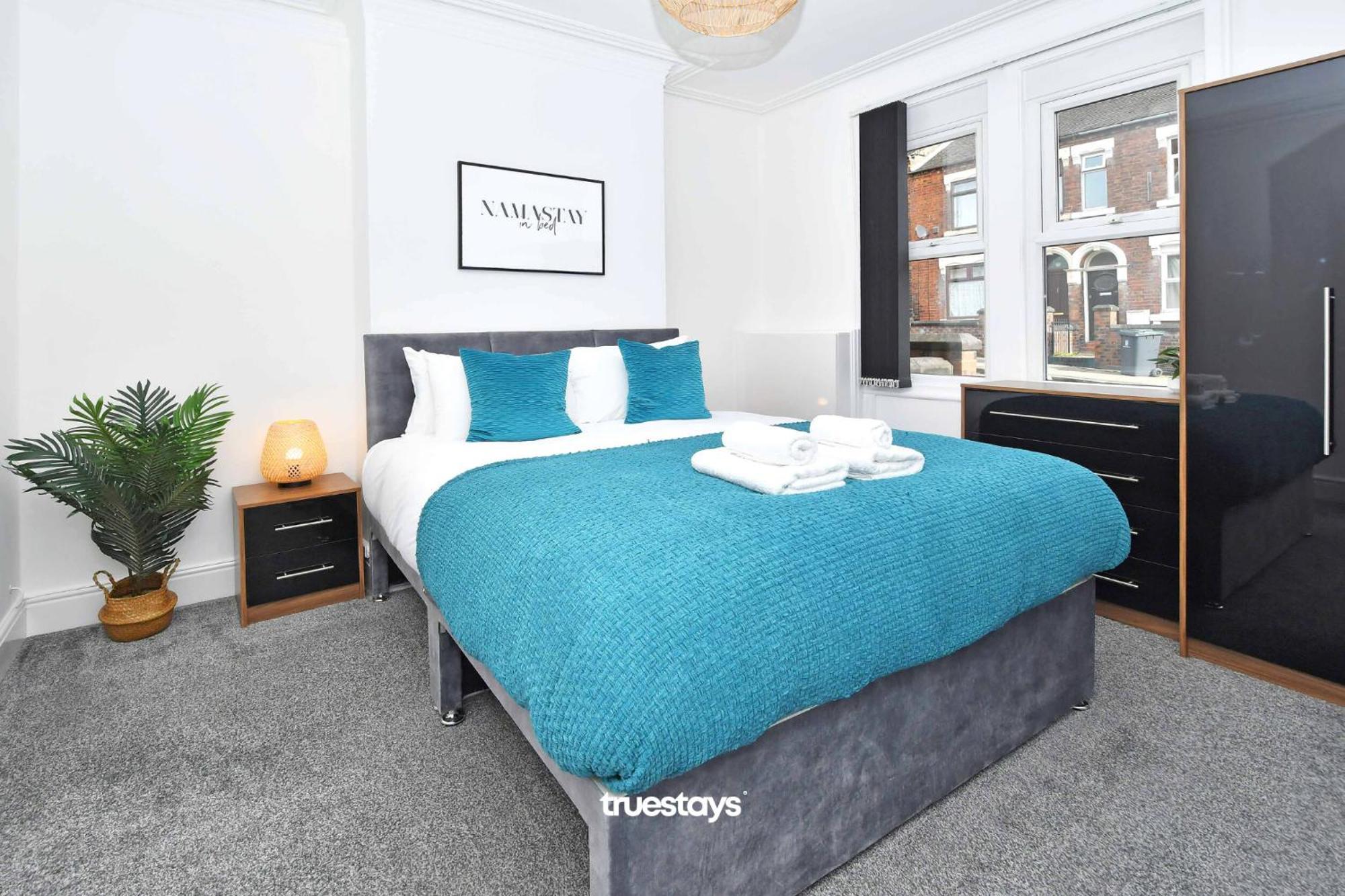 Etruria Gilman House By Truestays - 4 Bedroom House In Stoke-On-Trent מראה חיצוני תמונה